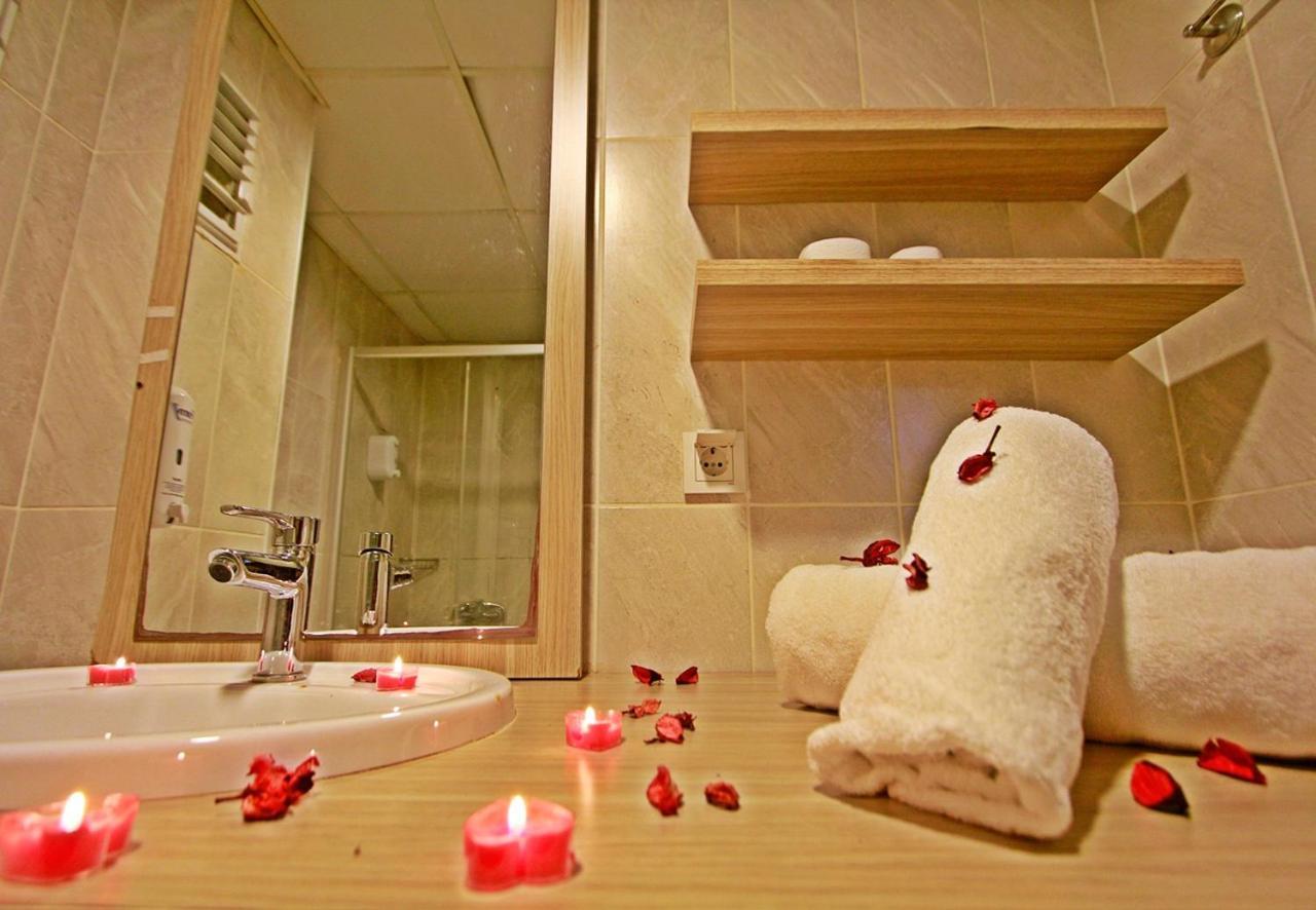 Red House Vip Apartmant Suites Estambul Exterior foto